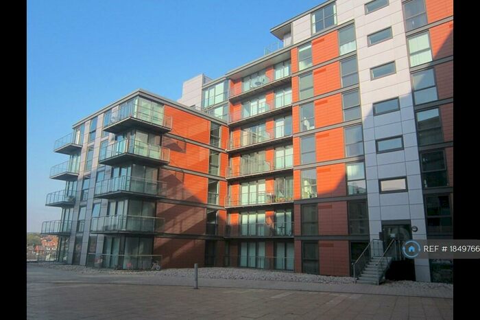1 Bedroom Flat To Rent In Gateway Plaza, Barnsley, S70