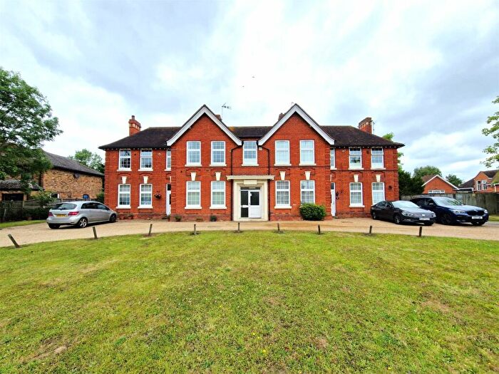 2 Bedroom Apartment To Rent In Lovel Road, Winkfield, Windsor, Berkshire, SL4
