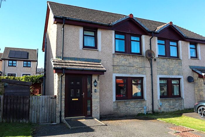 3 Bedroom Semi-Detached House For Sale In Castledyke Lea, Carstairs, Lanark, South Lanarkshire, ML11