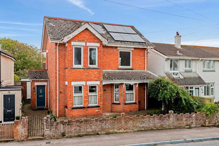 4 Bedroom Detached House For Sale In St Leonards Road, Hythe, CT21