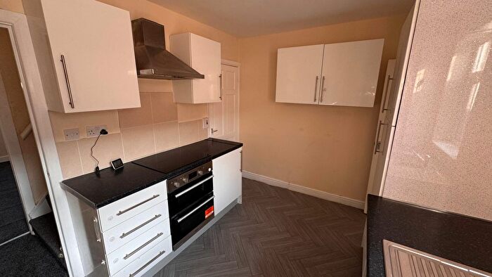 2 Bedroom Terraced House To Rent In Doncaster, DN5