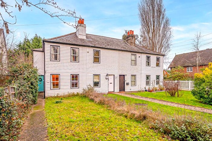 3 Bedroom End Of Terrace House For Sale In Farnborough Common, Farnborough, BR6