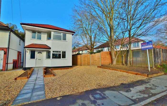 3 Bedroom Detached House To Rent In Lancaster Avenue, Farnham Royal, Slough, SL2