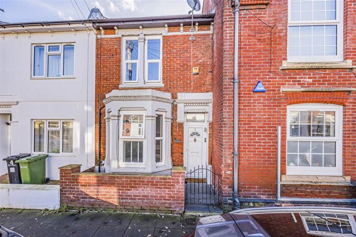 3 Bedroom Terraced House For Sale In Portchester Road, Portsmouth, PO2