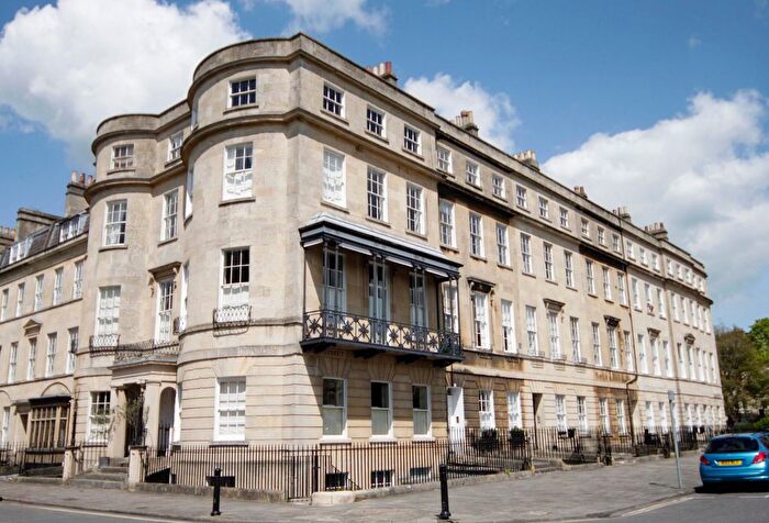 3 Bedroom Flat To Rent In Edward Street, Bathwick, Bath, BA2