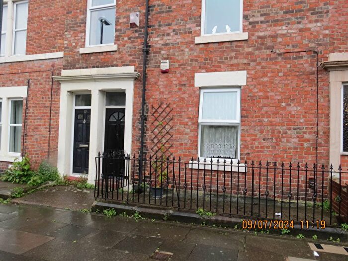 2 Bedroom Flat To Rent In Gainsbrough Grove, Newcastle Upon Tyne, NE4