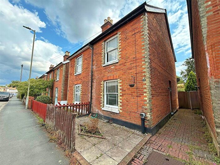 2 Bedroom Semi-Detached House To Rent In Arnold Road, Woking, Surrey, GU21
