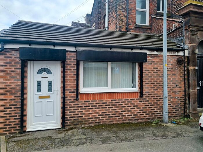 1 Bedroom Property To Rent In Thomas Street, Widnes, WA8