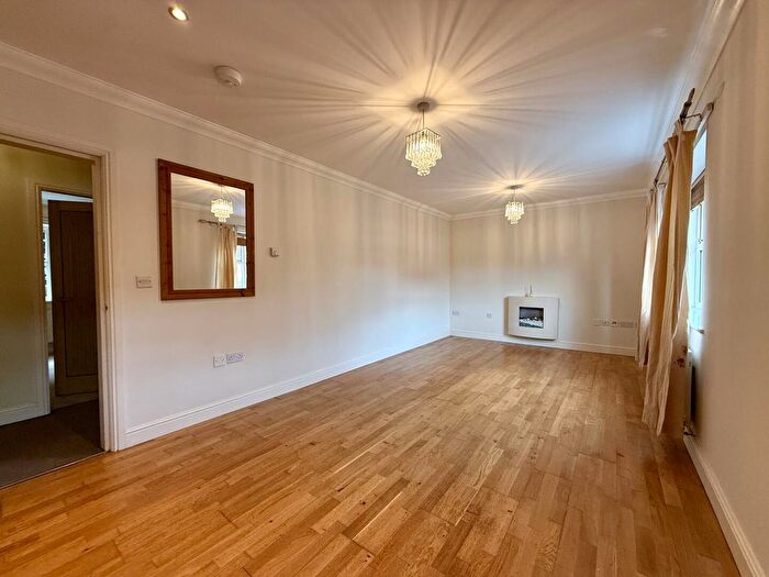 2 Bedroom Flat For Sale In Enderley Street, Newcastle, ST5