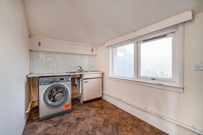 3 Bedroom Flat For Sale In Cheadle House Flat, High Street, Dornoch, Sutherland, IV25
