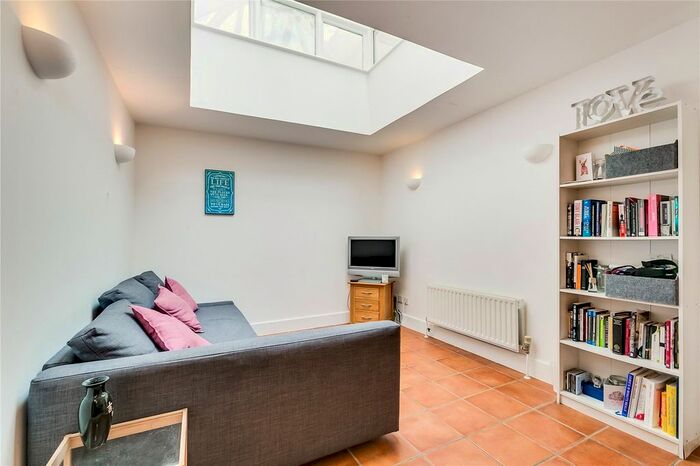 4 Bedroom Detached House To Rent In Bromells Road, London, SW4