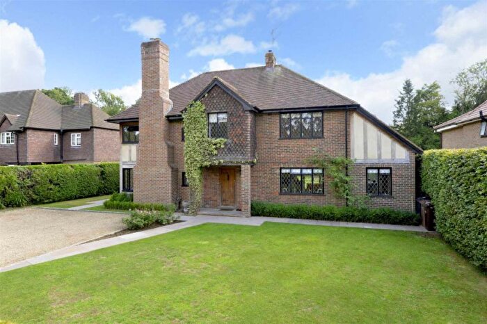 5 Bedroom Detached House For Sale In Mellersh Hill Road, Wonersh Park, Guildford, GU5