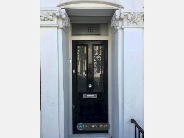 5 Bedroom Terraced House To Rent In Chatto Road, London, SW11