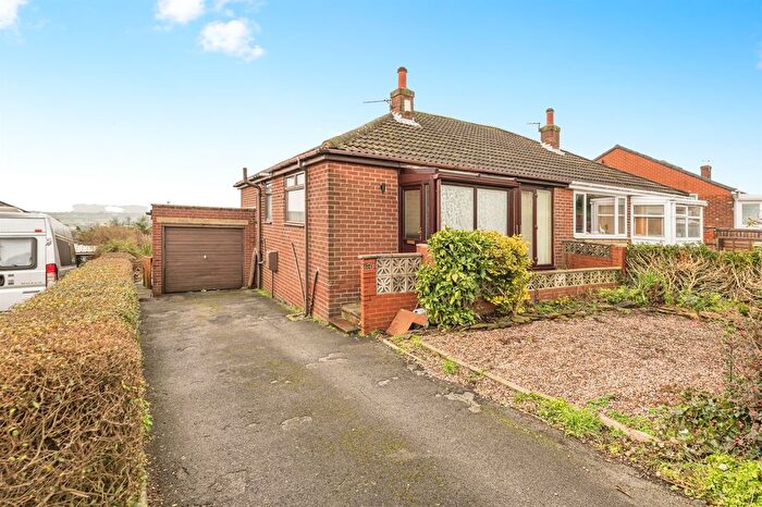 2 Bedroom Semi Detached Bungalow For Sale In Cawley Lane, Heckmondwike, WF16