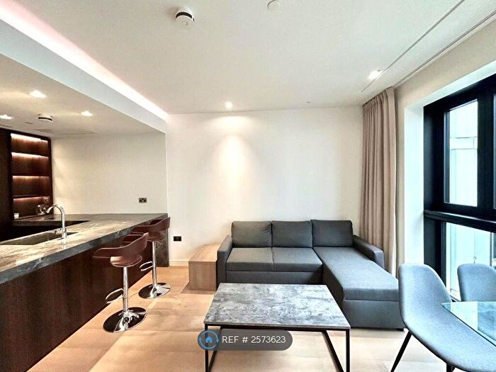 Studio To Rent In Portugal Street, London, WC2A