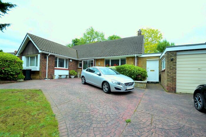 3 Bedroom Property To Rent In Sundridge Avenue, Bromley, BR1