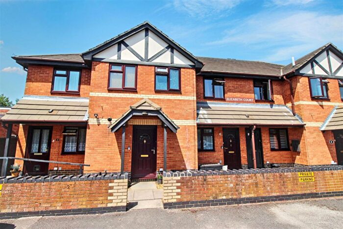 1 Bedroom Flat For Sale In School Road, Tilehurst, Reading, RG31