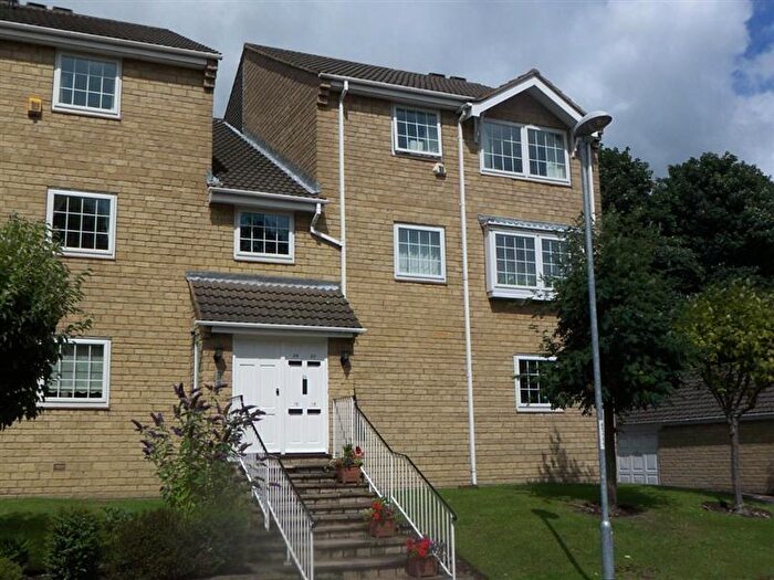 2 Bedroom Flat To Rent In The Lane, Alwoodley, Leeds, West Yorkshire, Uk, LS17