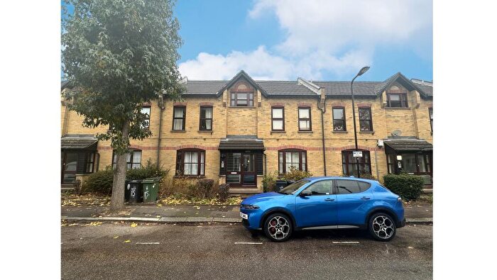 1 Bedroom Flat For Sale In Flat A Haronton Court, Buckland Road, Leyton, London, E10