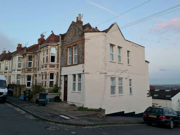 1 Bedroom Flat To Rent In Jubilee Road, Knowle, Bristol, BS4