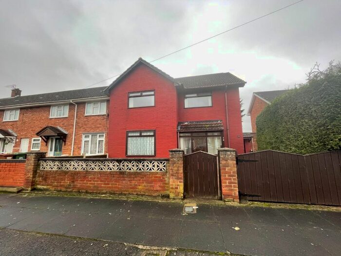 3 Bedroom End Of Terrace House For Sale In Malcolm Road, Hartlepool, TS25