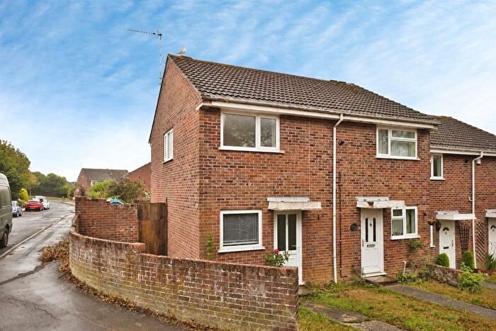 2 Bedroom Semi-Detached House For Sale In Cavalier Close, Yeovil, BA21