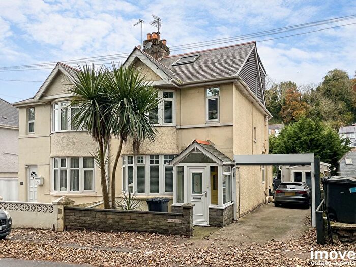 4 Bedroom Semi Detached House For Sale In Teignmouth Road, Torquay, TQ1