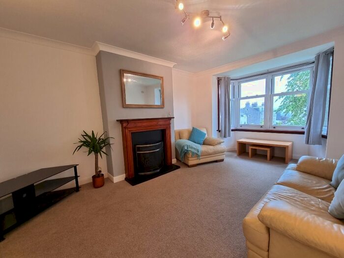 2 Bedroom Flat To Rent In Great Western Road, Mannofield, Aberdeen, AB10