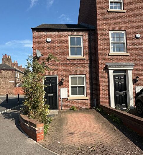2 Bedroom Property To Rent In Nunthorpe Avenue, York, YO23