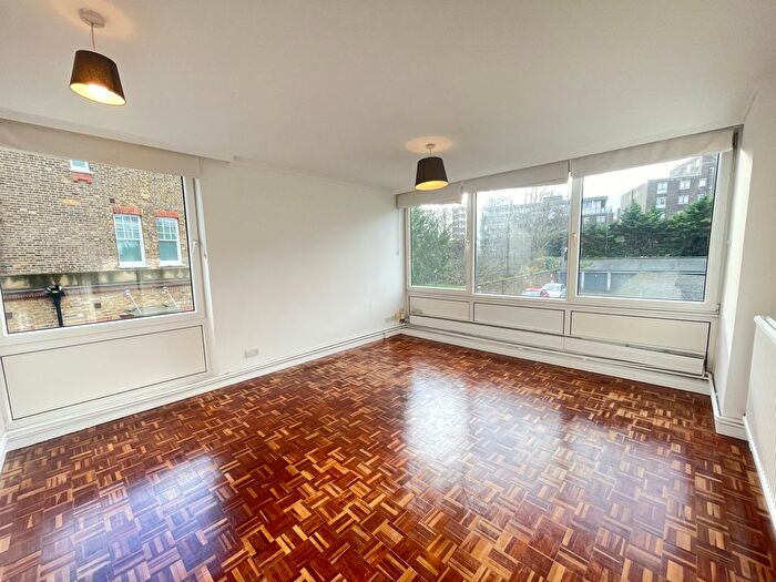 1 Bedroom Flat To Rent In Queens Ride, Barnes, London, SW13