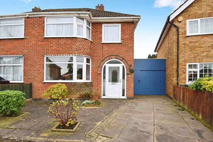 3 Bedroom Semi-detached House For Sale In Highgate Avenue, Birstall, Leicester, Leicestershire, LE4