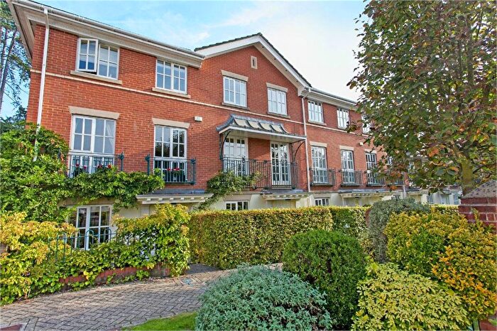 4 Bedroom Terraced House To Rent In Wentworth Grange, Winchester, Hampshire, SO22