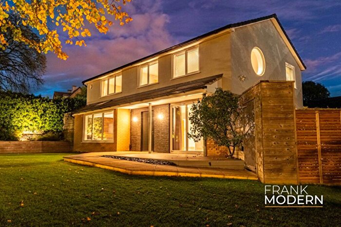 4 Bedroom Detached House For Sale In Chapel Street, Yaxley, PE7