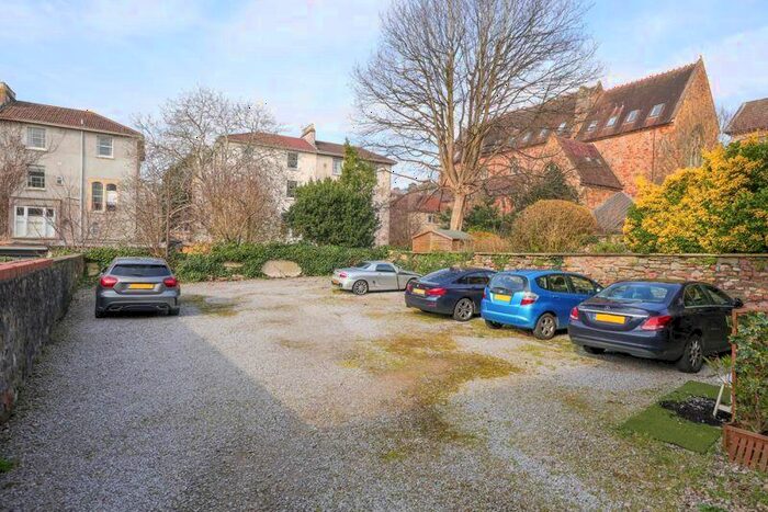 2 Bedroom Apartment For Sale In Tyndalls Park Road | Clifton, BS8