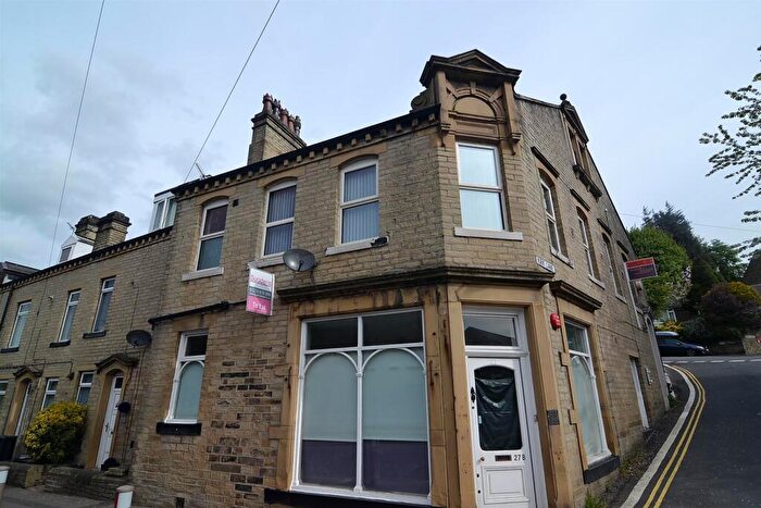 1 Bedroom Apartment To Rent In Halifax Road, Hipperholme, Halifax, HX3
