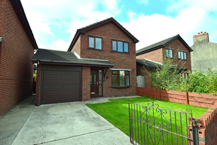 3 Bedroom Detached House To Rent In Marsden Street, Preston, United Kingdom, PR4