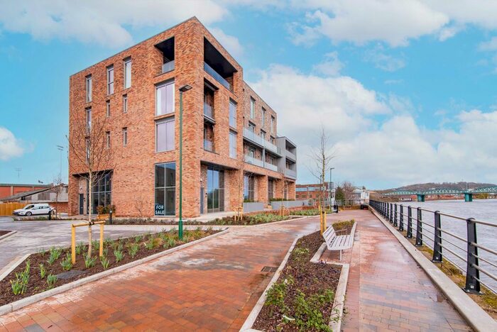 2 Bedroom Flat To Rent In Trent Bridge View, Nottingham, NG2