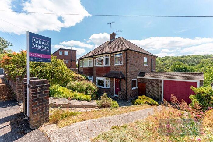 3 Bedroom Semi Detached House For Sale In Hyde Road, Sanderstead, CR2