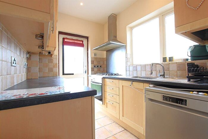 3 Bedroom Semi-Detached House To Rent In Gresham Road, Hounslow, TW3