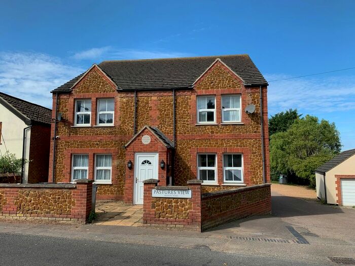 2 Bedroom Flat To Rent In Manor Road, Dersingham, King's Lynn, PE31