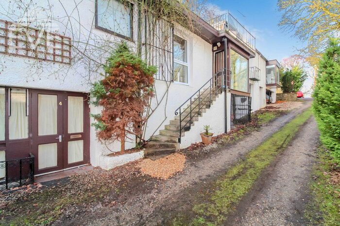 2 Bedroom Flat To Rent In Eastbank Lodge, Houston Road, Langbank, PA14