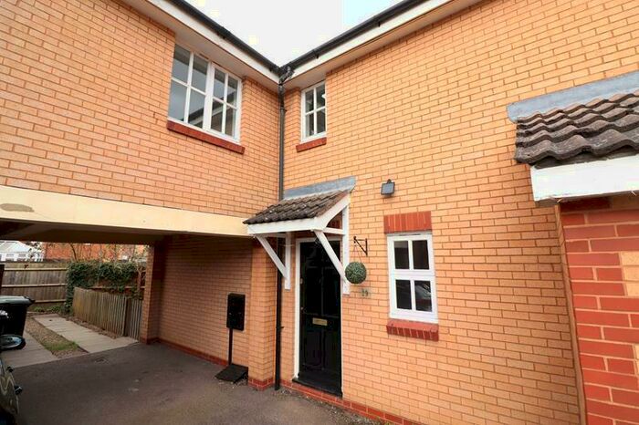 3 Bedroom Terraced House To Rent In Betony Walk, Rushden, NN10