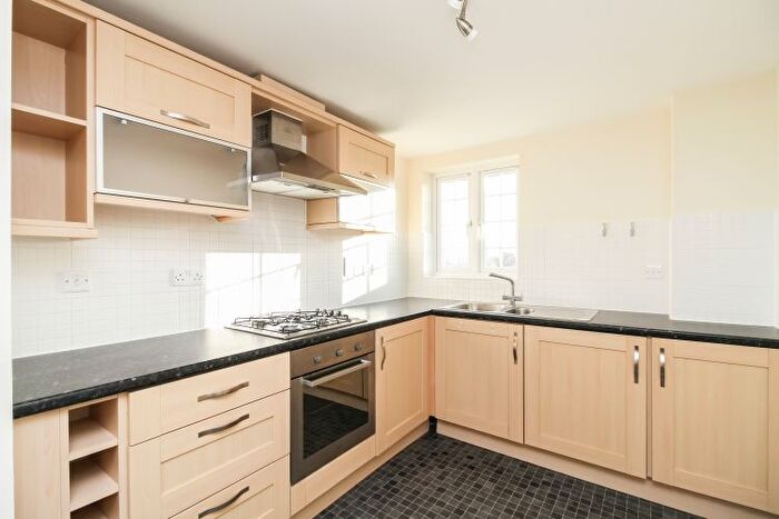 2 Bedroom Flat To Rent In Medhurst Way, Littlemore, OX4