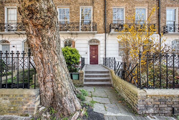 2 Bedroom Flat For Sale In Barnsbury Road, London, N1