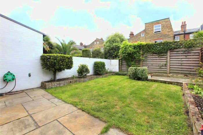 5 Bedroom Semi-Detached House To Rent In Cheriton Square, Wandsworth Common, London, SW17