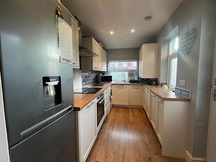 2 Bedroom Terraced House To Rent In Ladysmith Street, Stockport, SK3