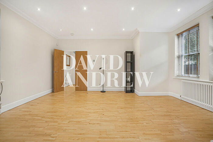 2 Bedroom Apartment To Rent In Riversdale Road, N5