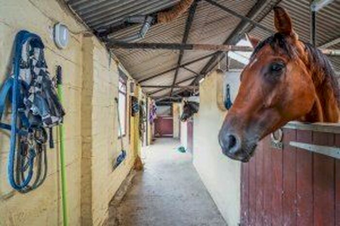 2 Bedroom Detached House To Rent In Brawlings Lane, Chalfont St. Peter, Gerrards Cross, Buckinghamshire, SL9