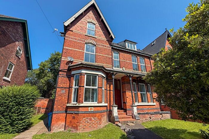 7 Bedroom Semi-Detached House To Rent In Brighton Grove, Fallowfield, M14