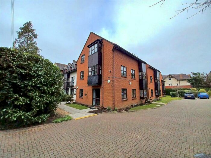 1 Bedroom Retirement Property To Rent In Moorside Road, West Moors, Ferndown, BH22